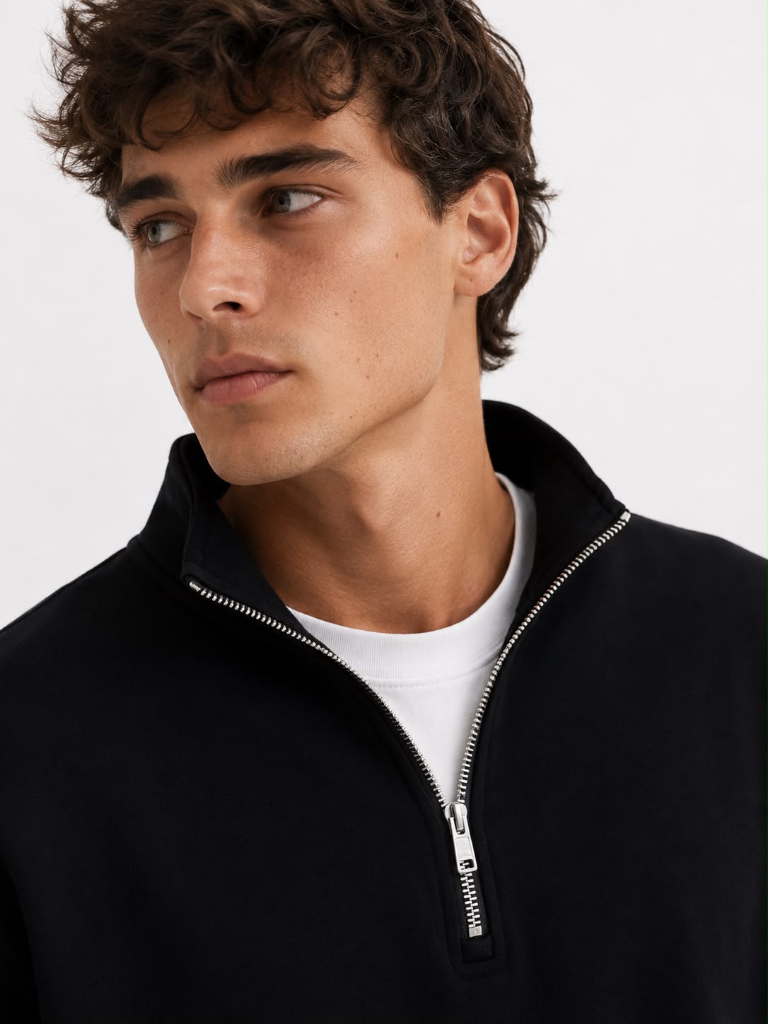 Buzo Half Zip Essential